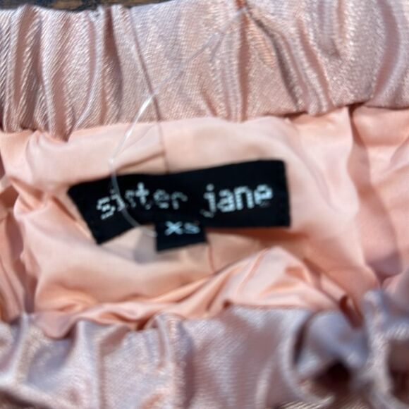 Sister Jane jacquard ruffle shorts co-ord in dusty pink Size XS - Picture 8 of 11